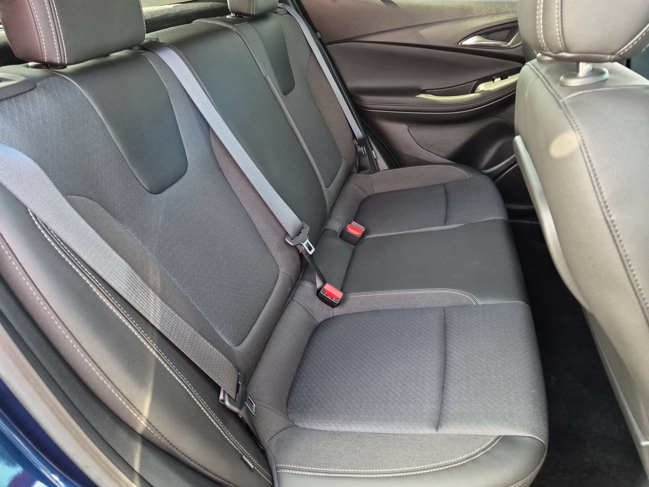 Certified 2023 Buick Encore GX Preferred w/ Cold Weather Comfort Package FWD image 26