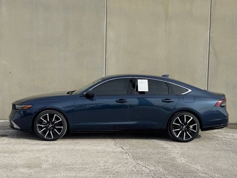 Certified 2023 Honda Accord Touring image 2