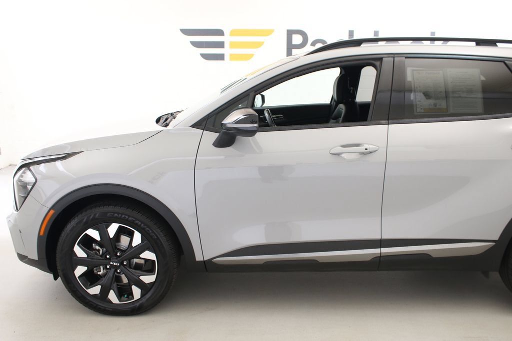 Used 2023 Kia Sportage X-Line w/ X-Line Premium Package AWD/4WD image 4