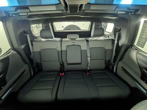 Certified 2025 GMC Hummer EV 3X image 31