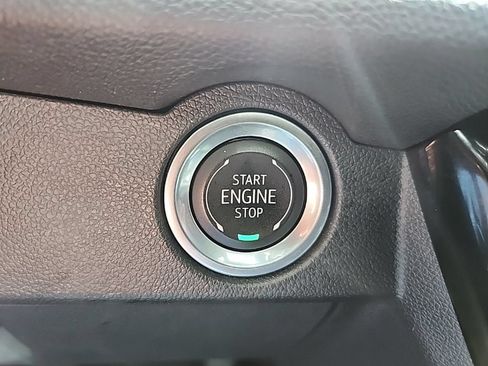 Certified 2024 Chevrolet Traverse Z71 AWD/4WD image 32