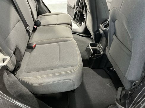 Used 2024 Jeep Wrangler Sport S image 23