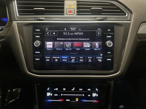 Used 2024 Volkswagen Tiguan Wolfsburg Edition image 28