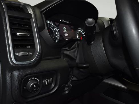 Used 2025 RAM 1500 Big Horn AWD/4WD image 26