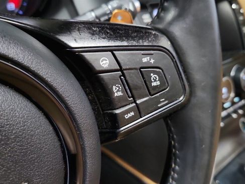 Used 2014 Jaguar F-TYPE S RWD image 32