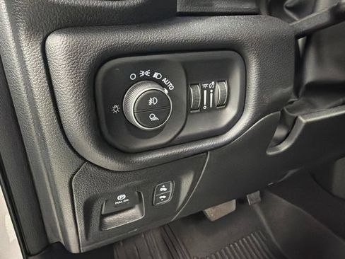 Used 2026 RAM 1500 Lone Star AWD/4WD image 17