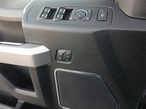 Used 2020 Ford F350 Lariat w/ Lariat Ultimate Package image 18