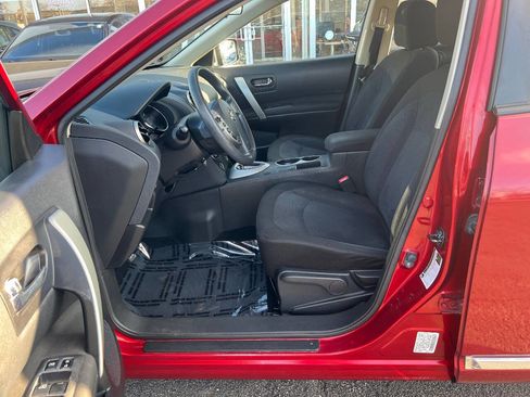 Used 2014 Nissan Rogue S w/ Convenience Package image 19