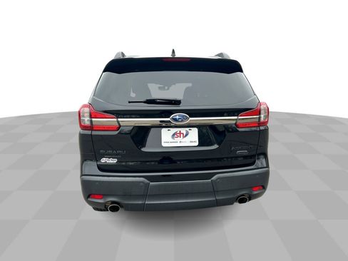 Used 2022 Subaru Ascent Onyx Edition image 8
