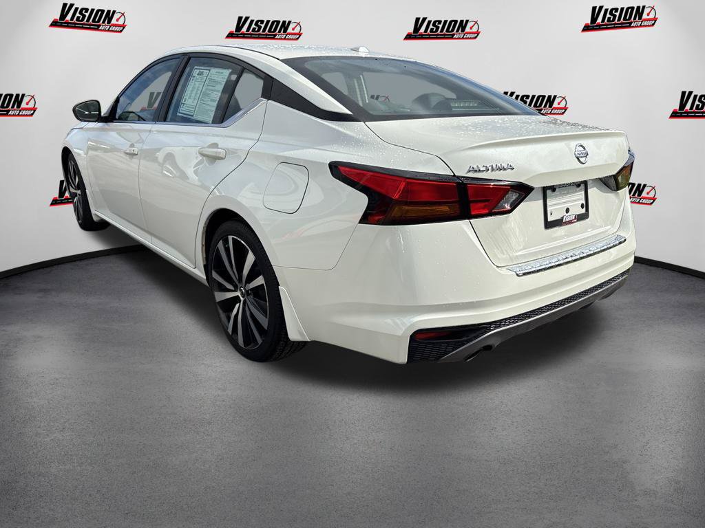 Used 2019 Nissan Altima 2.5 SR FWD image 7