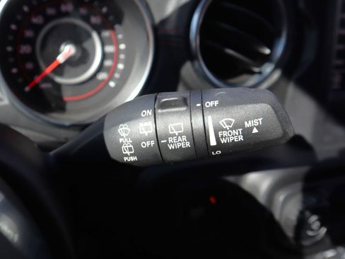 Used 2020 Jeep Wrangler Unlimited Rubicon w/ Quick Order Package 28Y Recon image 19