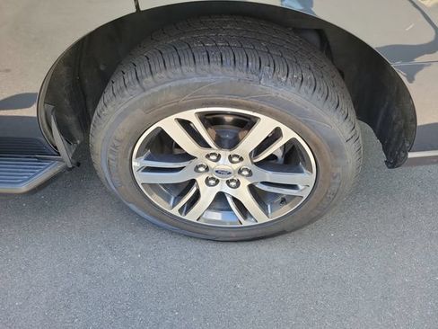Used 2024 Ford Expedition Limited RWD image 7