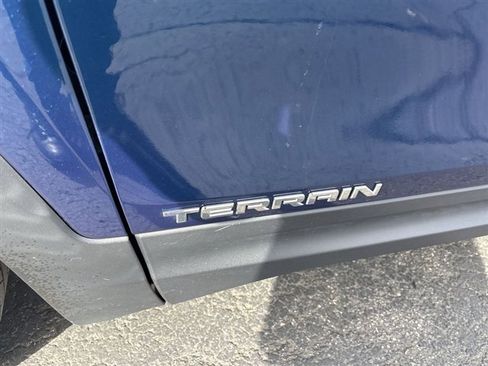 Certified 2020 GMC Terrain SLE w/ Driver Convenience Package image 31