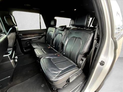 Used 2019 Ford Expedition Max Limited image 25