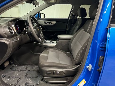 Certified 2025 Chevrolet Blazer LT image 13