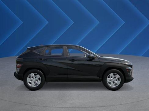 New 2026 Hyundai Kona SE image 7