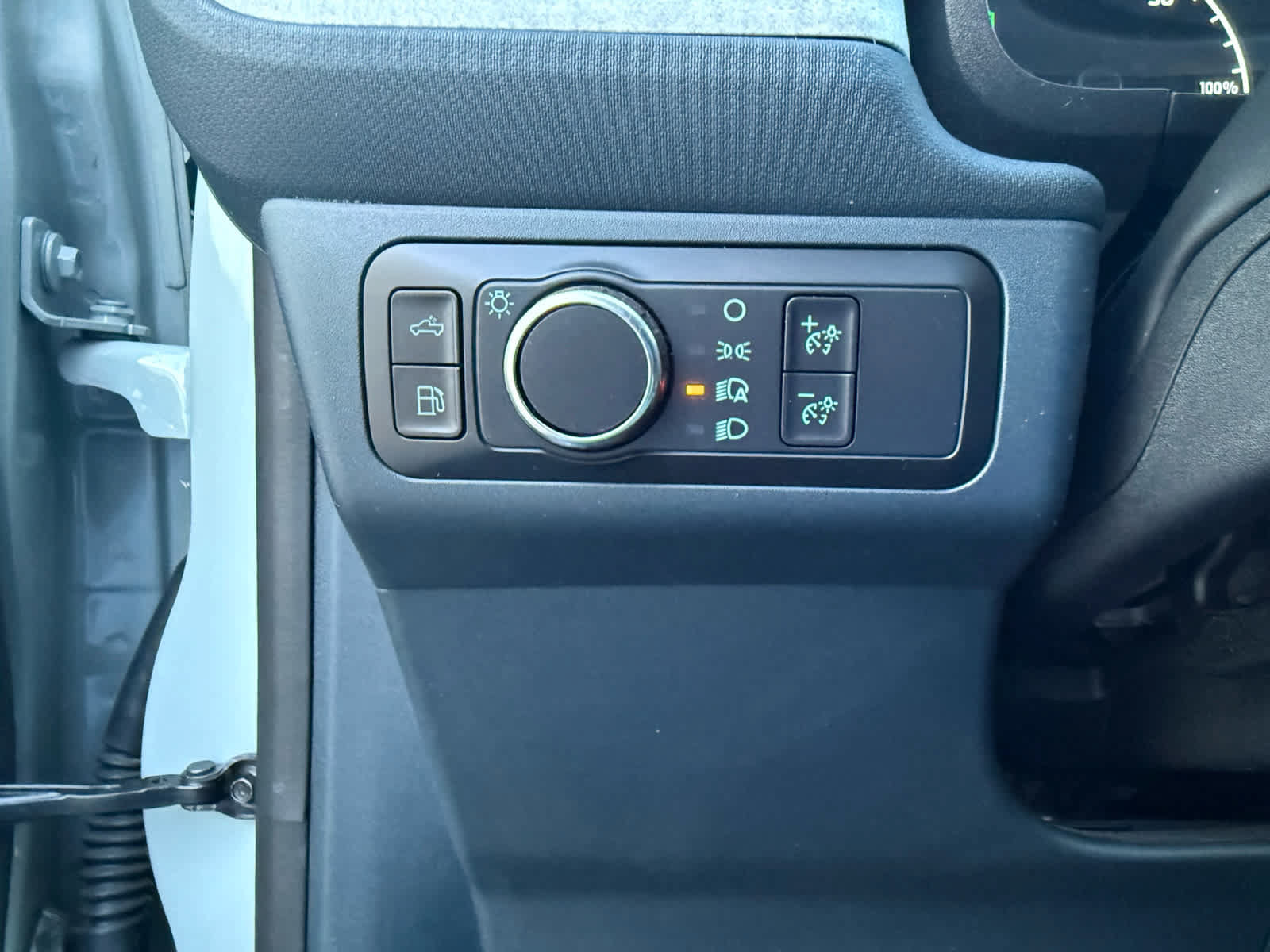 Used 2022 Ford Maverick XLT w/ XLT Luxury Package FWD image 12