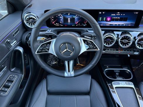 Certified 2025 Mercedes-Benz CLA 250 4MATIC image 16