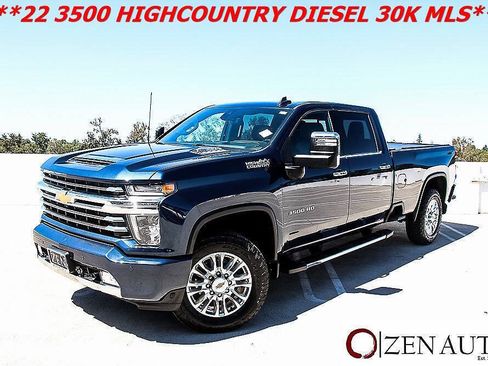 Used 2022 Chevrolet Silverado 3500 High Country w/ Z71 Off-Road Package AWD/4WD image 3