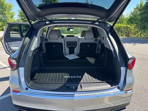 Used 2025 Acura MDX FWD w/ Technology Package image 12