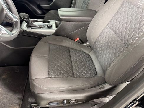 Used 2022 Chevrolet Blazer LT image 11