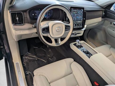 New 2026 Volvo XC90 T8 Ultra w/ Protection Package Premier image 3