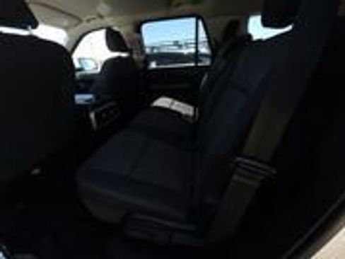 Used 2024 Ford Expedition XLT AWD/4WD image 4