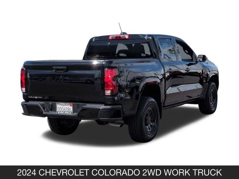 Used 2024 Chevrolet Colorado W/T image 8