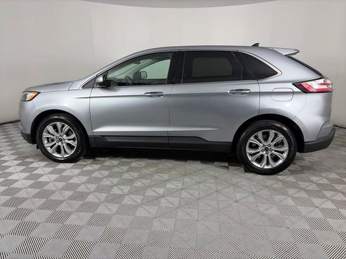 Certified 2024 Ford Edge Titanium image 4