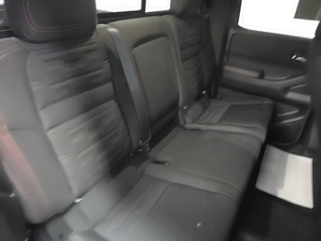 Used 2023 Nissan Frontier PRO-4X w/ Pro Convenience Package AWD/4WD image 17