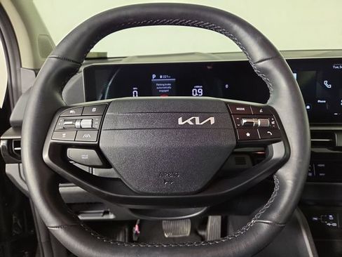 Certified 2026 Kia Sportage LX FWD image 20