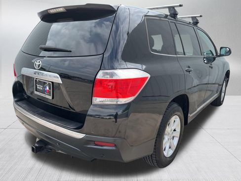 Used 2013 Toyota Highlander FWD image 9