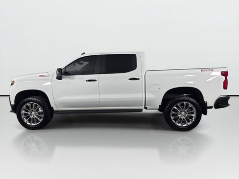 Used 2022 Chevrolet Silverado 1500 LT Trail Boss w/ Safety Package AWD/4WD image 2