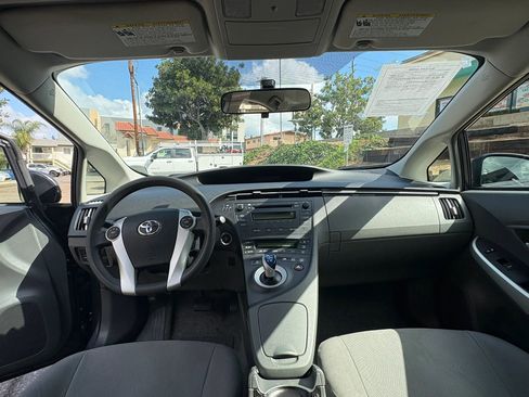 Used 2010 Toyota Prius Two image 18