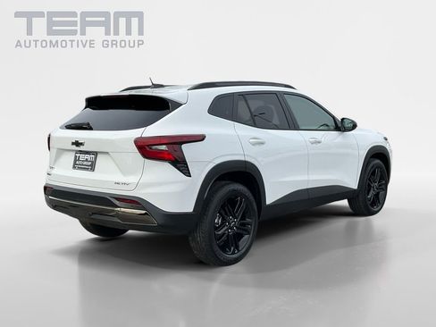 New 2026 Chevrolet Trax ACTIV w/ Driver Confidence Package image 7