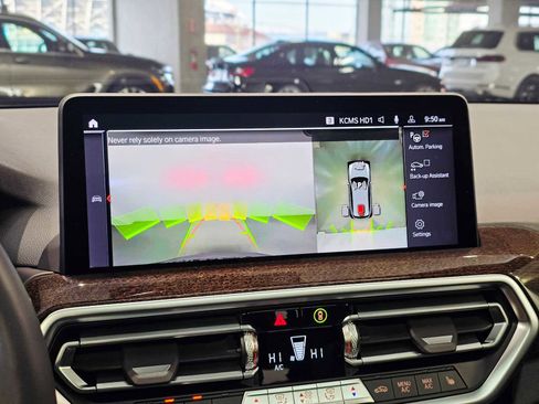 Used 2024 BMW X3 xDrive30i w/ Premium Package image 13