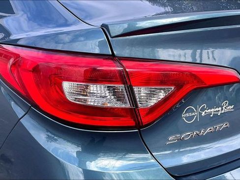 Used 2016 Hyundai Sonata SE image 18