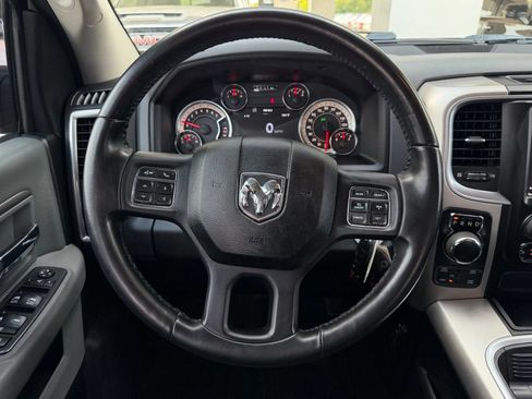 Used 2018 RAM 1500 Lone Star AWD/4WD image 19