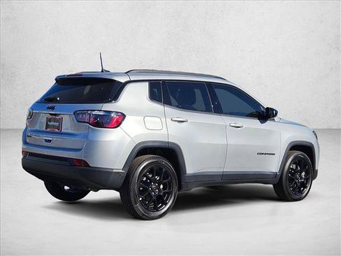 New 2026 Jeep Compass Latitude AWD/4WD image 2