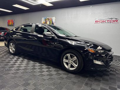 Used 2020 Chevrolet Malibu LS w/ LPO, Convenience Package 1