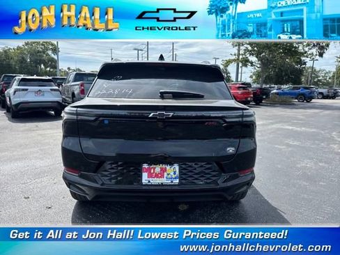 New 2025 Chevrolet Equinox EV RS image 9