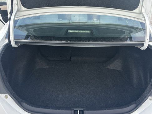 Used 2016 Toyota Corolla S image 24