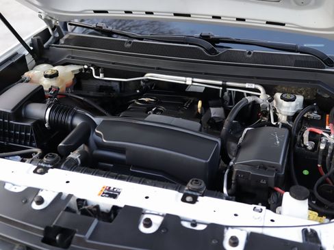 Used 2018 Chevrolet Colorado W/T image 28