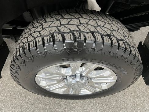 Used 2020 GMC Sierra 3500 Denali w/ Denali Ultimate Package image 16