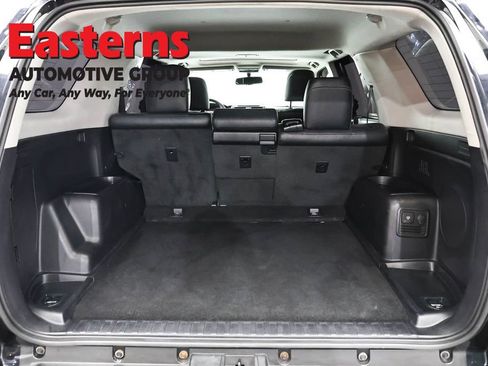 Used 2019 Toyota 4Runner Limited AWD/4WD image 9