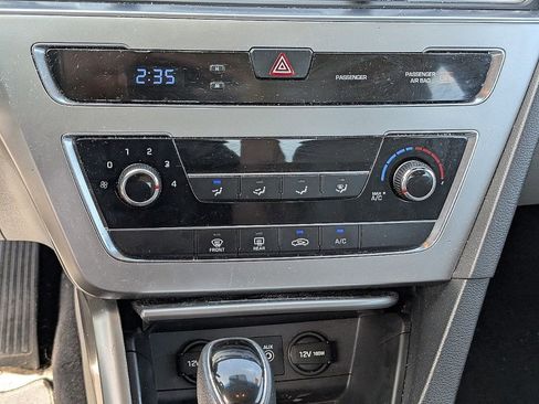 Used 2015 Hyundai Sonata SE w/ Option Group 09 image 16