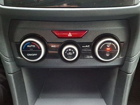 Used 2022 Subaru Crosstrek 2.0i image 19