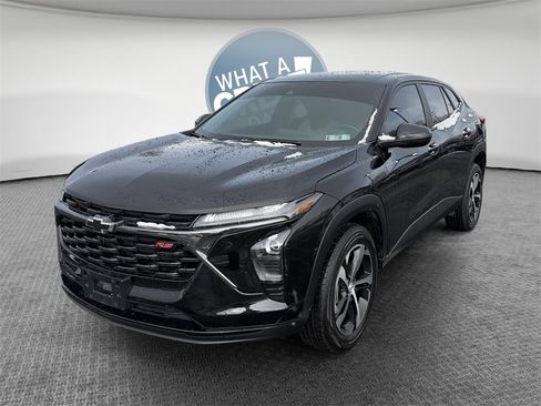 Certified 2024 Chevrolet Trax RS image 8