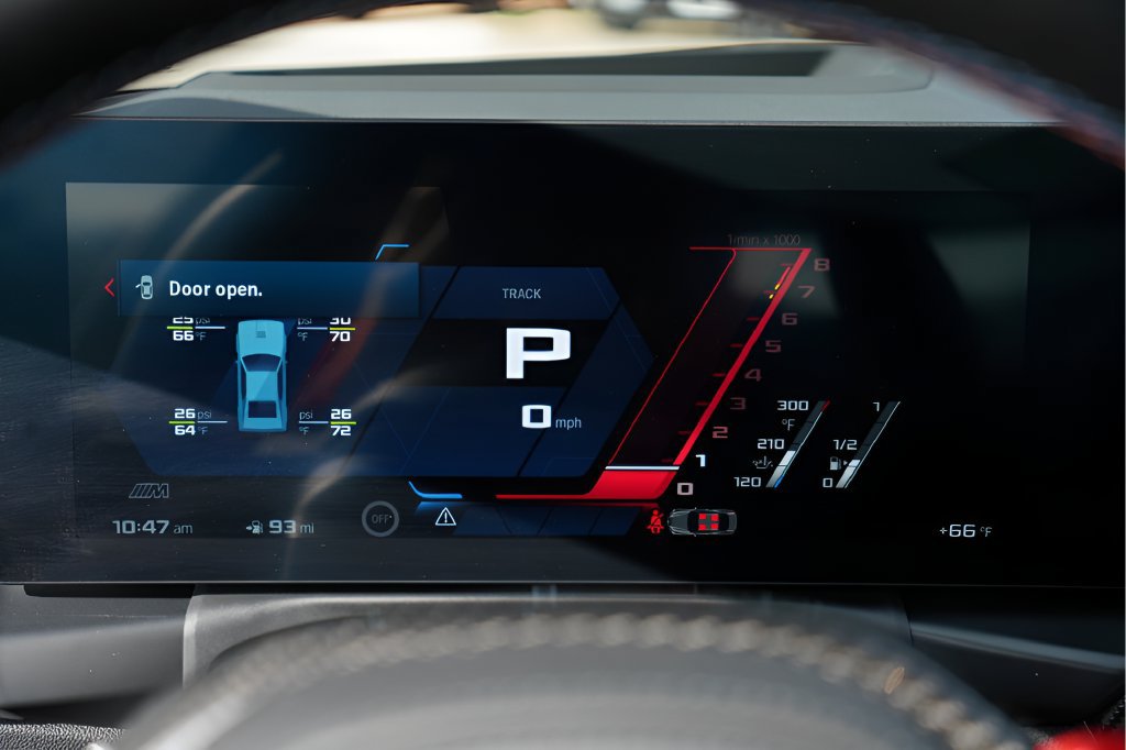 Used 2026 BMW M4 Competition w/ Executive Package RWD image 15