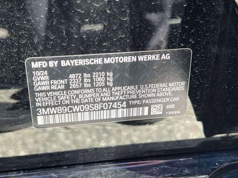 Used 2025 BMW 330i xDrive Sedan AWD/4WD image 18